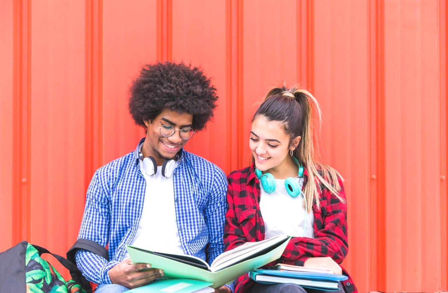 Groupe d'étudiants en formation pratique d'analyse financière